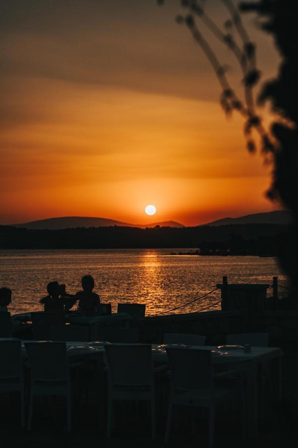 Lavantali Konak Otel Restoran เซเฟริฮิซาร์ ภายนอก รูปภาพ
